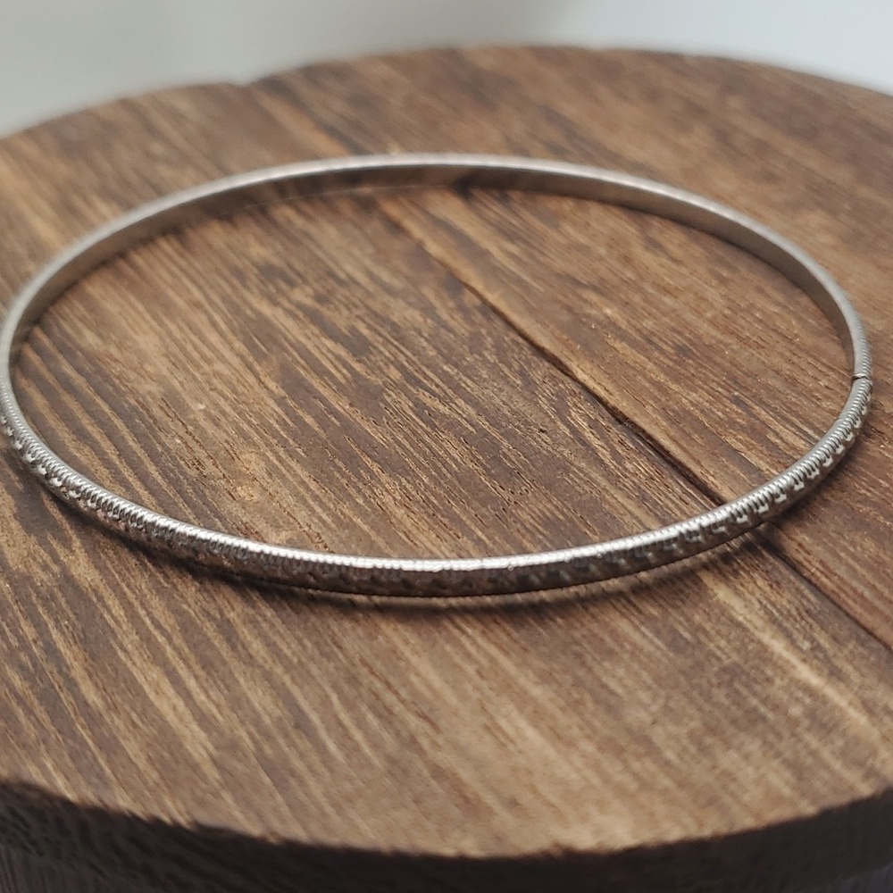 B2016 paved roads‎ stacking bracelet
